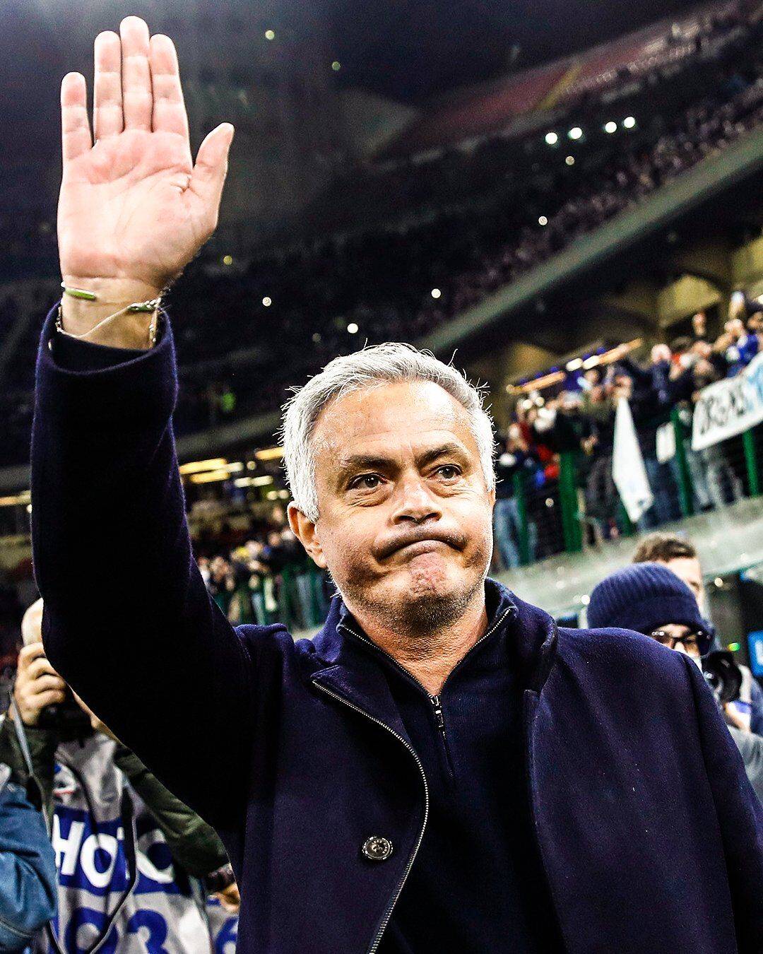 九游下载安装-包含国际比赛日法兰克福更衣室发声——意大利杯节点到来，引发热议，赛季目标并未改变的词条