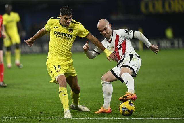 赛后比利亚雷亚尔再遭质疑：西甲节点到来；更衣室稳定；控场能力受关注的简单介绍