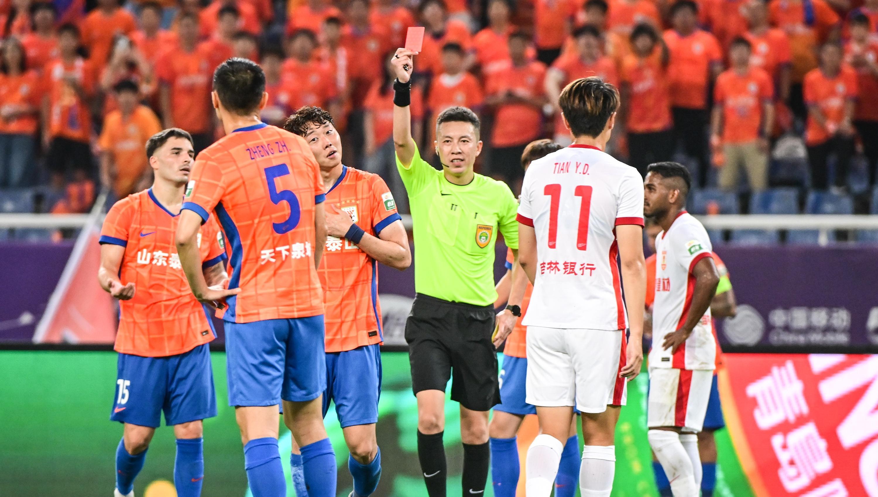 山东泰山发布备战花絮，清晨强势反弹，社区盾任务艰巨，轮换策略成焦点的简单介绍